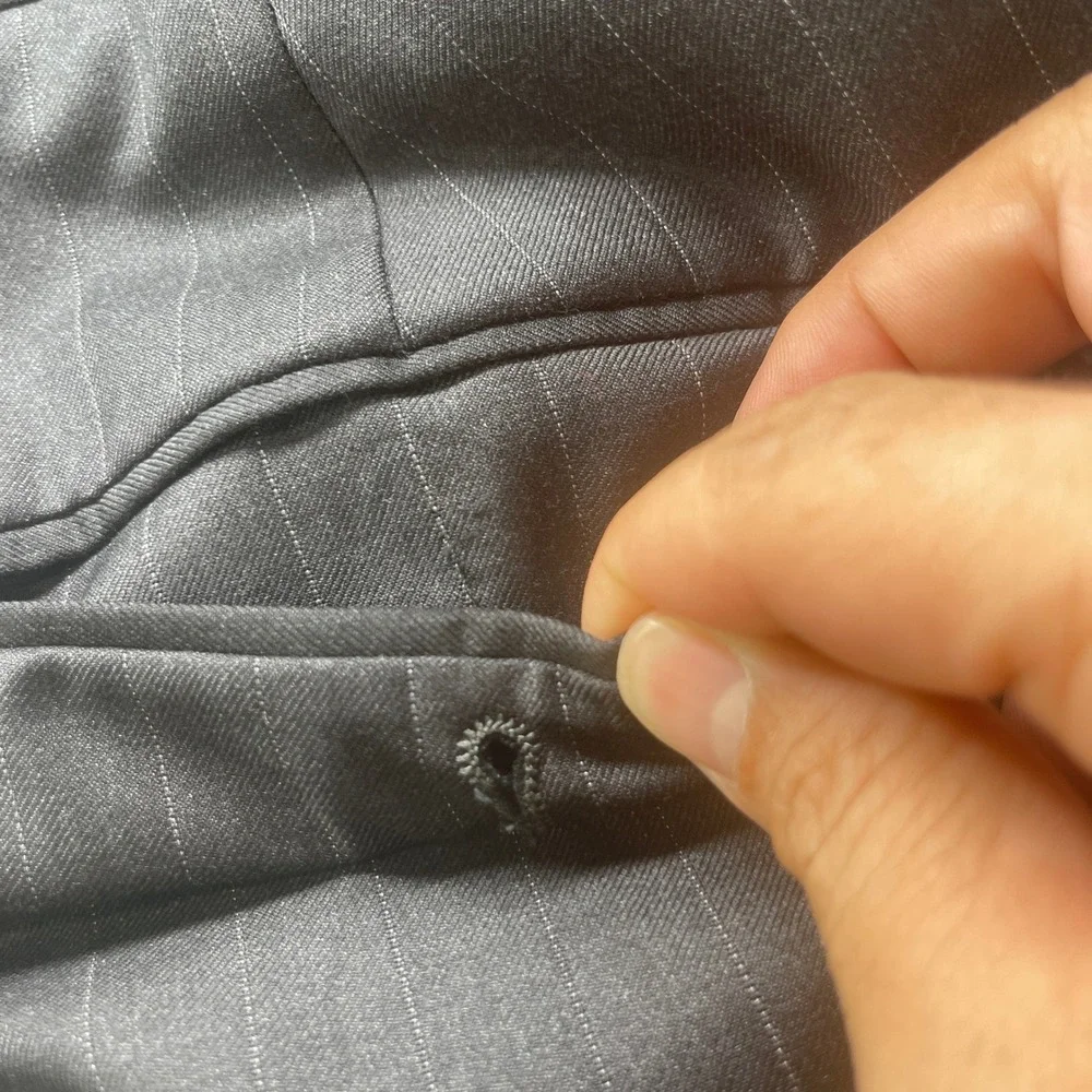 Jos A Bank Signature Gold 43L W36xL34 Grey Pinstripe Wool Suit Pleated Cuffed